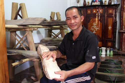 Das einzigartige Steininstrument der Volksgruppe der M’Nong - ảnh 1